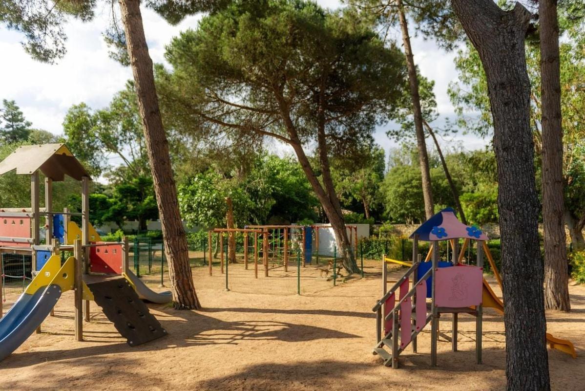 Camping Campo Di Liccia โบนิฟาซิโอ ภายนอก รูปภาพ