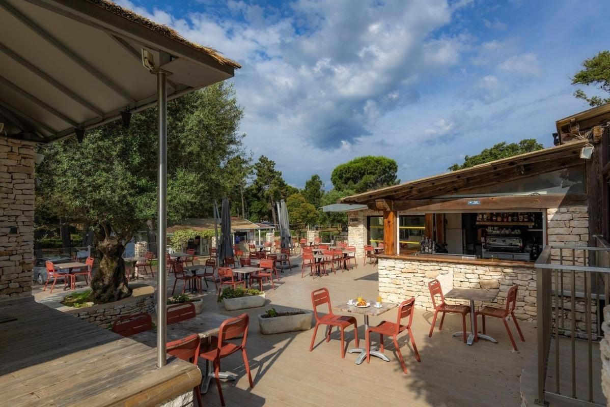 Camping Campo Di Liccia โบนิฟาซิโอ ภายนอก รูปภาพ